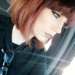 Meet your Posher, Catherine